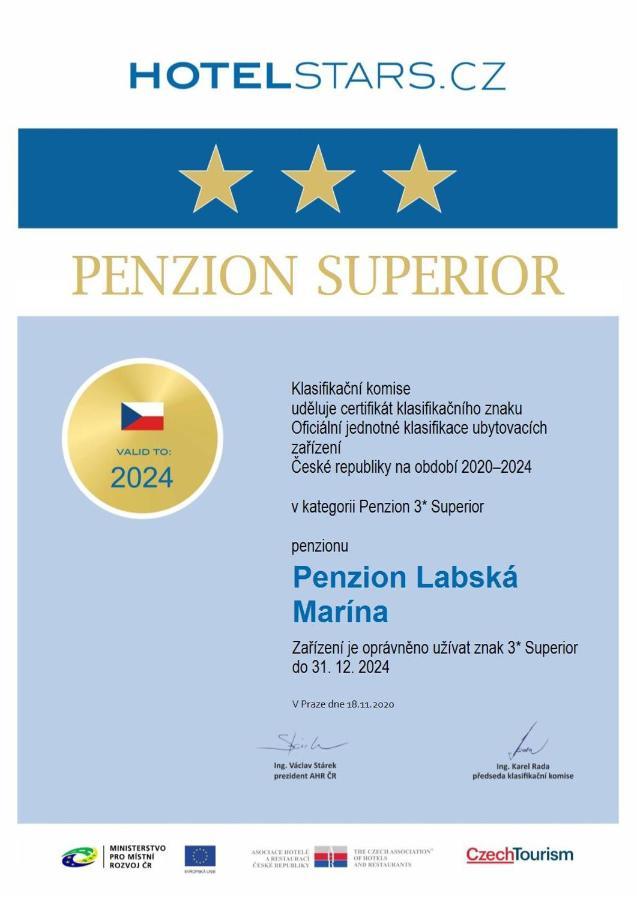 פודבראדי Penzion Labska Marina מראה חיצוני תמונה